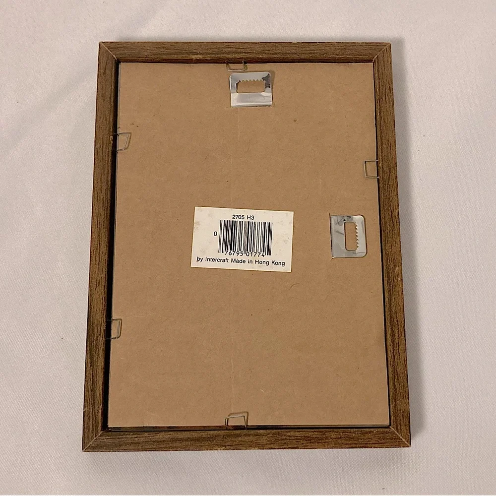 ⭐️ 5” x 7” Wooden Picture Frame Hangable All Purpose All Wood